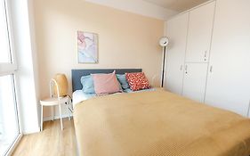 Fullhouse - Leipzig - K28 A - Southern City Center